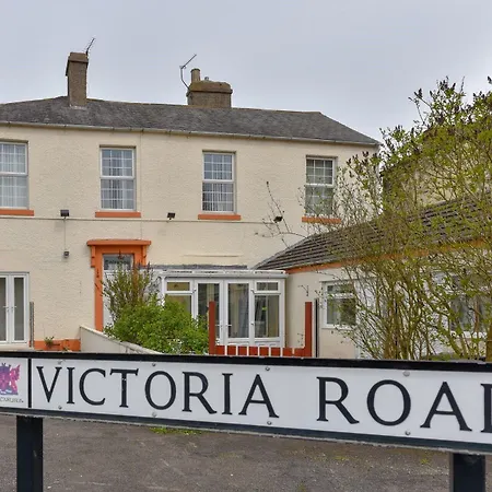 The Warren 3* קרליסל