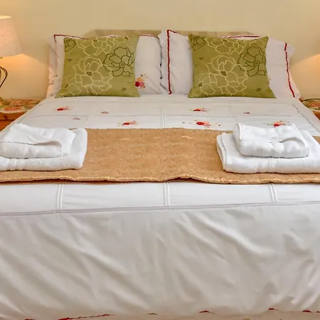 The Warren Bed & Breakfast